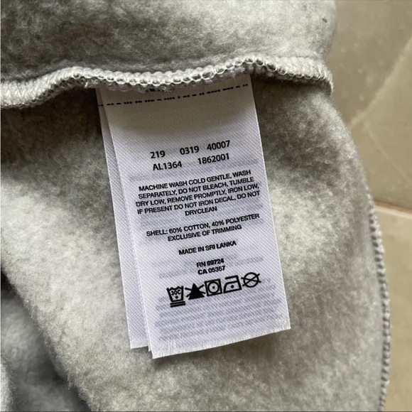 Columbia Grey Sweatshirt - Picture 6 of 6